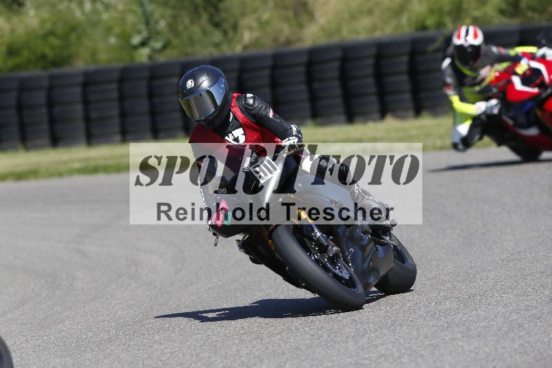 Archiv-2025/16 16.05.2025 PROMAX ADR/Gruppe gruen/90